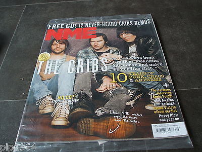 new musical express 23rd Feb 2013 cover stars The Cribs