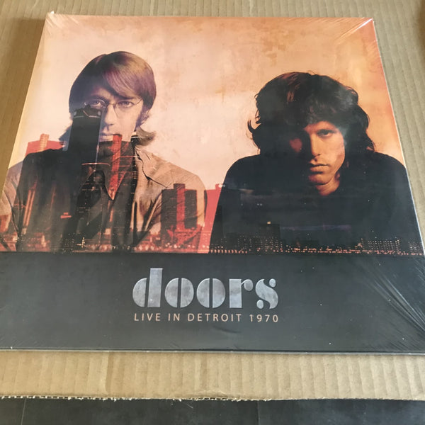 Cobo Arena. Detroit. 8Th May. 1970 - Fm Radio Broadcast  Artist DOORS Format:LP colour Label:EVOLUTION Catalogue No:JER29
